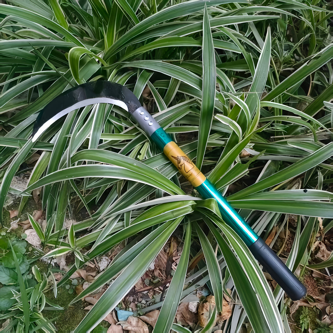 viral green pattern sharp blade mowing balancing