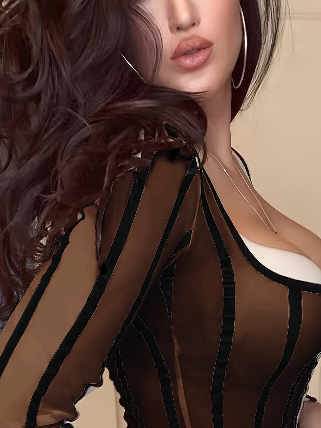 square neck clavicle vertical striped mesh t