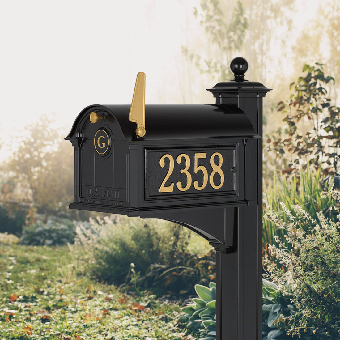 Balmoral Post Mounted Mailbox