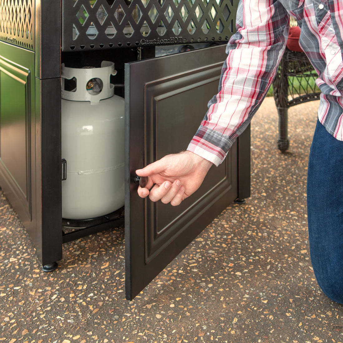 DualHeat by Endless Summer, The Dakota, 38 Square LP Gas Outdoor Fire Pit/Patio Heater