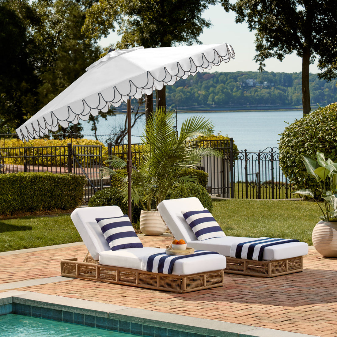 Iago Outdoor Umbrella