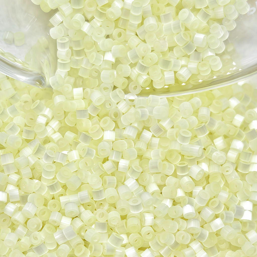 bead kit   1 6mm bright glass seed beads   900pcs