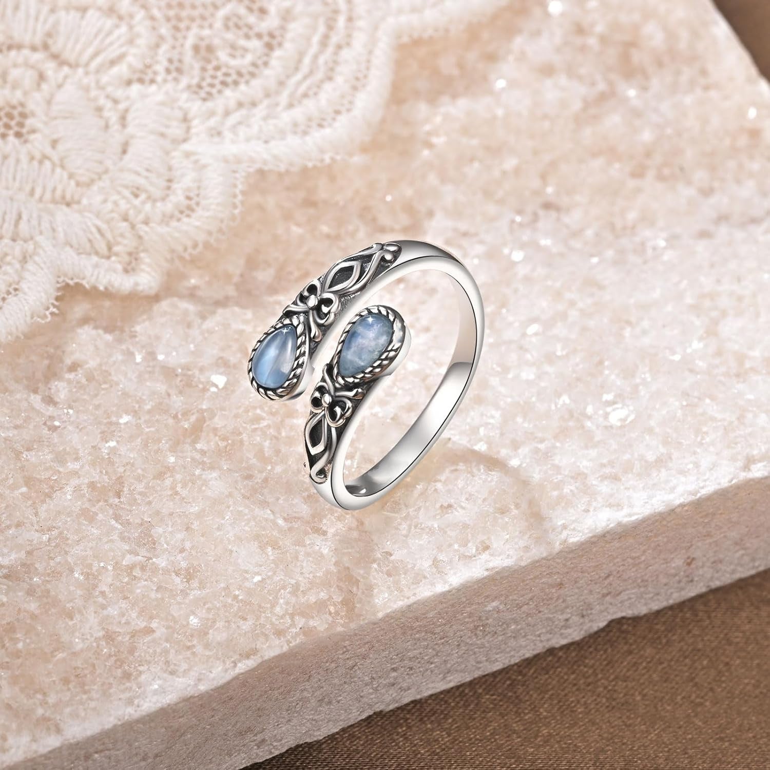vintage imitation   rings adjustable bow thumb ring